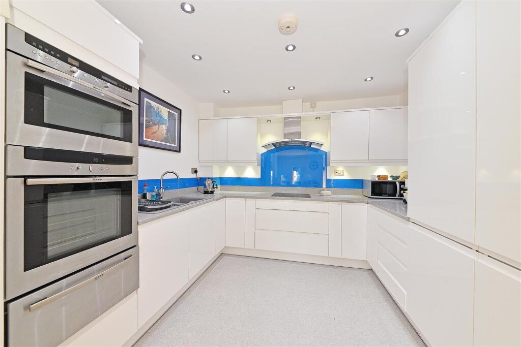 Lichfield Road, Sutton Coldfield photo 5