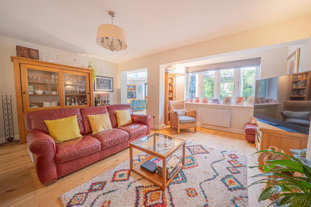 House in Solihull, Balsall - View 5