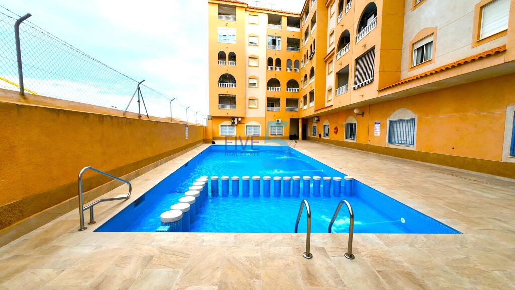 Main image of property: Valencia, Alicante, Torrevieja