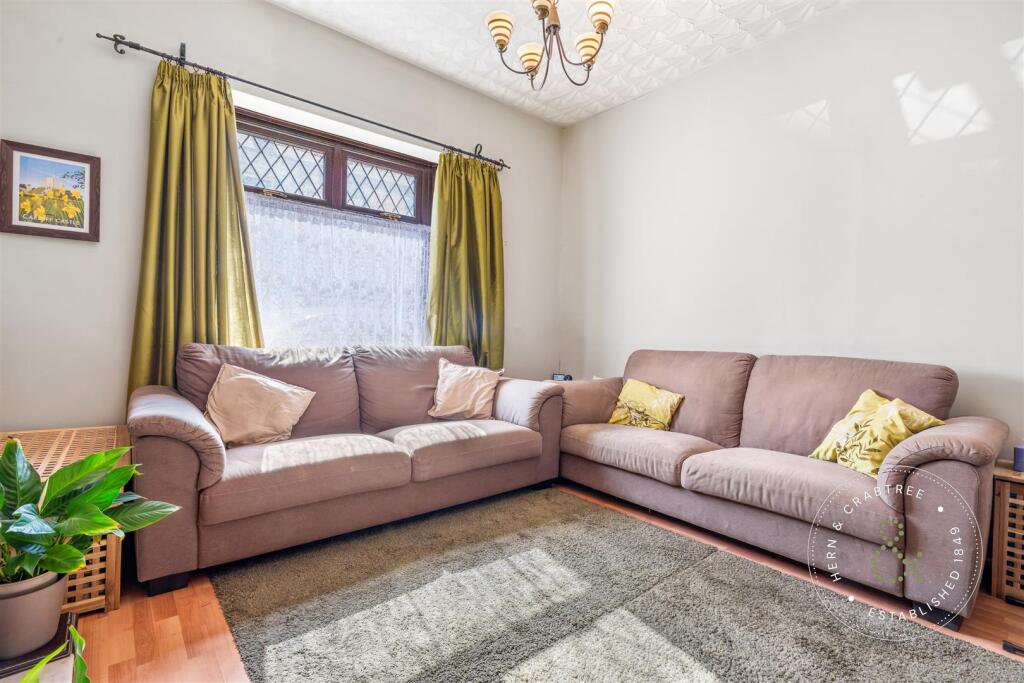 House in Cardiff - View 5