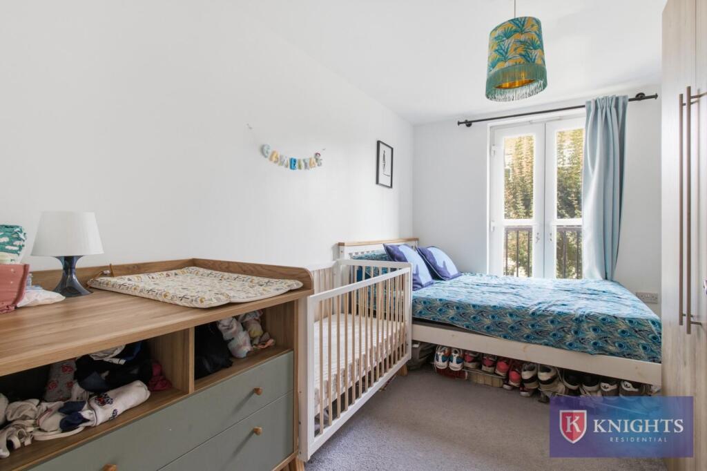 Apartment in London - More