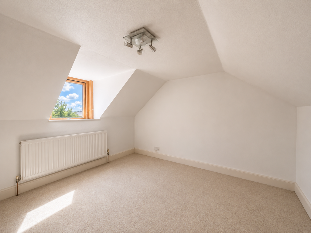 House in Rochester - View 3