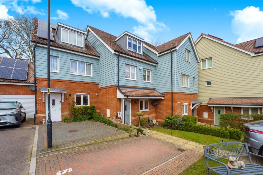 Main image of property: Aurora Close, Watford, Hertfordshire, WD25