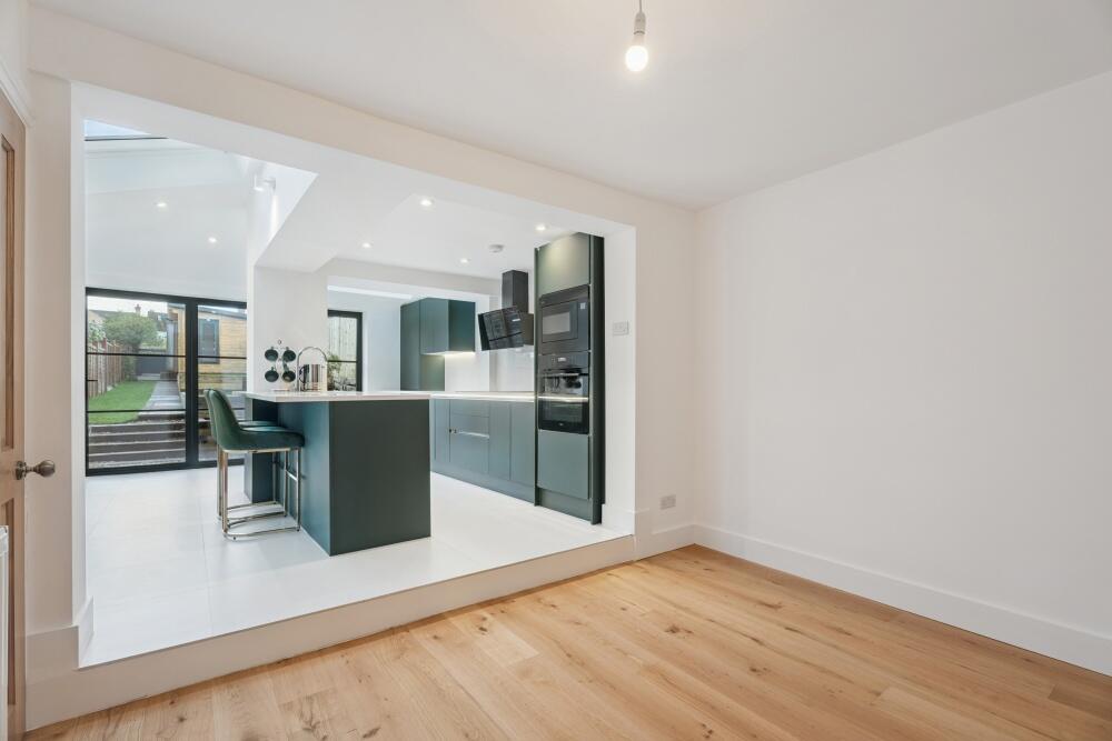 House in Dacorum, Berkhamsted - View 4