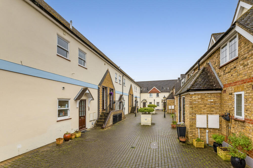 Main image of property: Quadrangle Mews, Stanmore, HA7