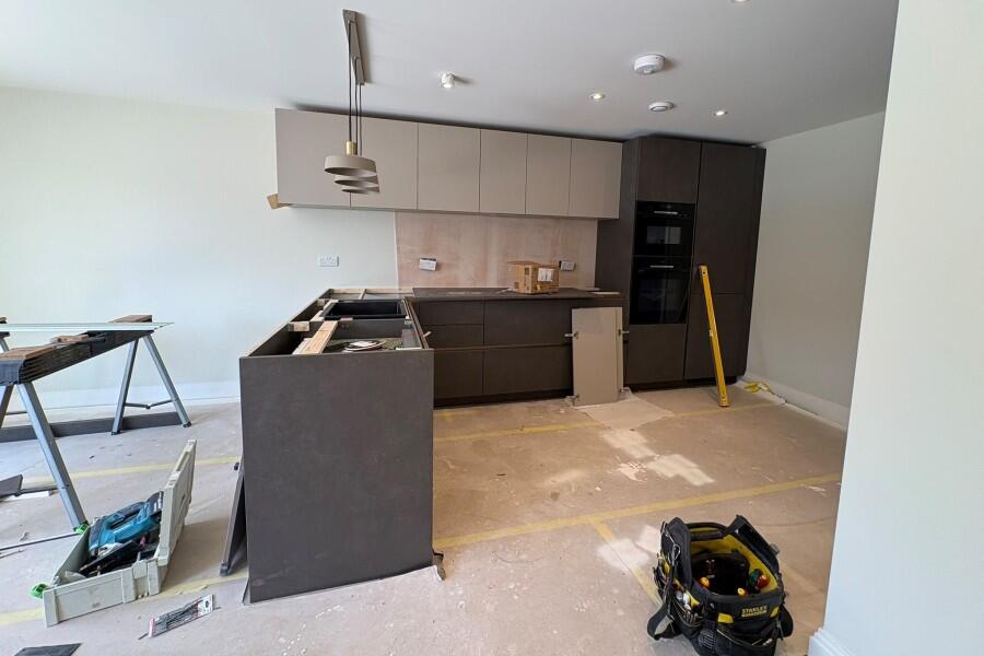 House in Kingston upon Thames - View 4