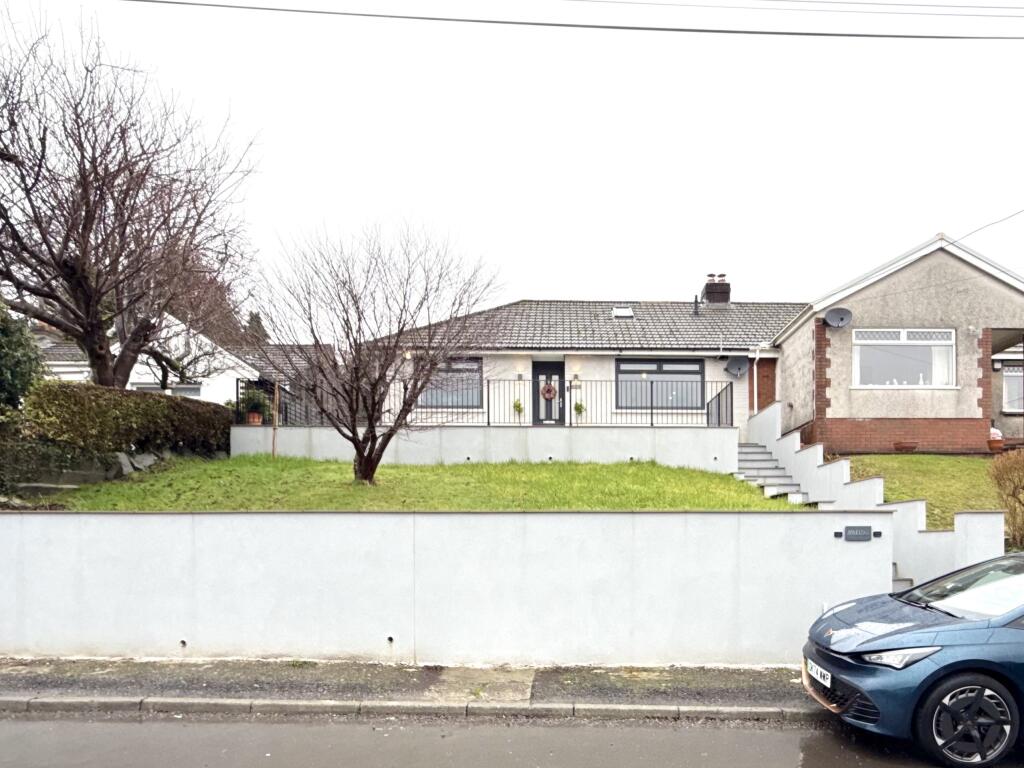 Main image of property: Awelon, Fforchneol Row, Aberdare, Rhondda Cynon Taf