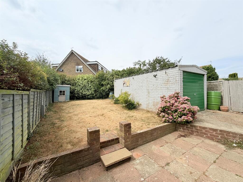 House in Lewes, Seaford - More