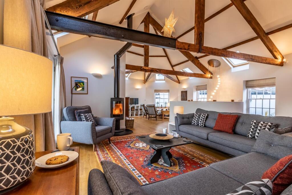 House in Exeter - View 3