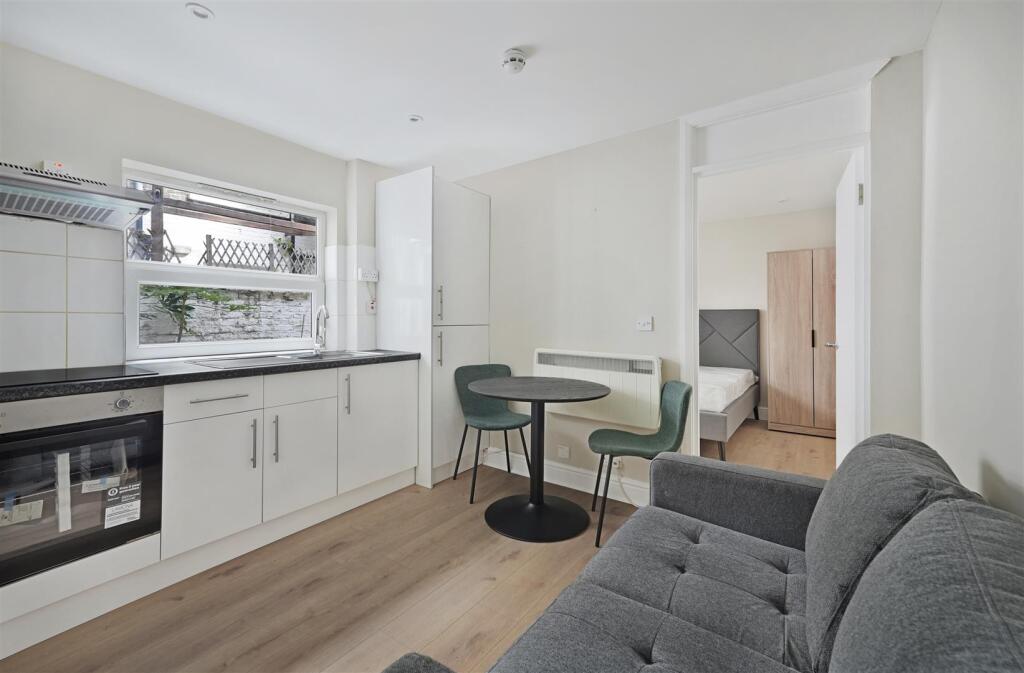 1 bedroom flat for rent