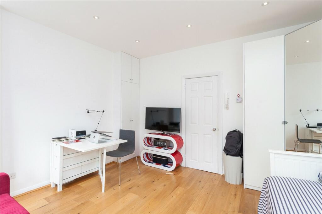 Apartment in London, Angel, Islington - More