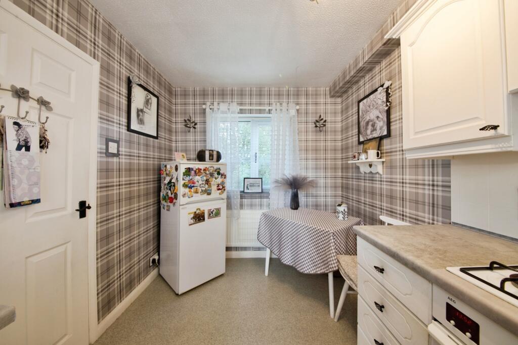House in London - View 2