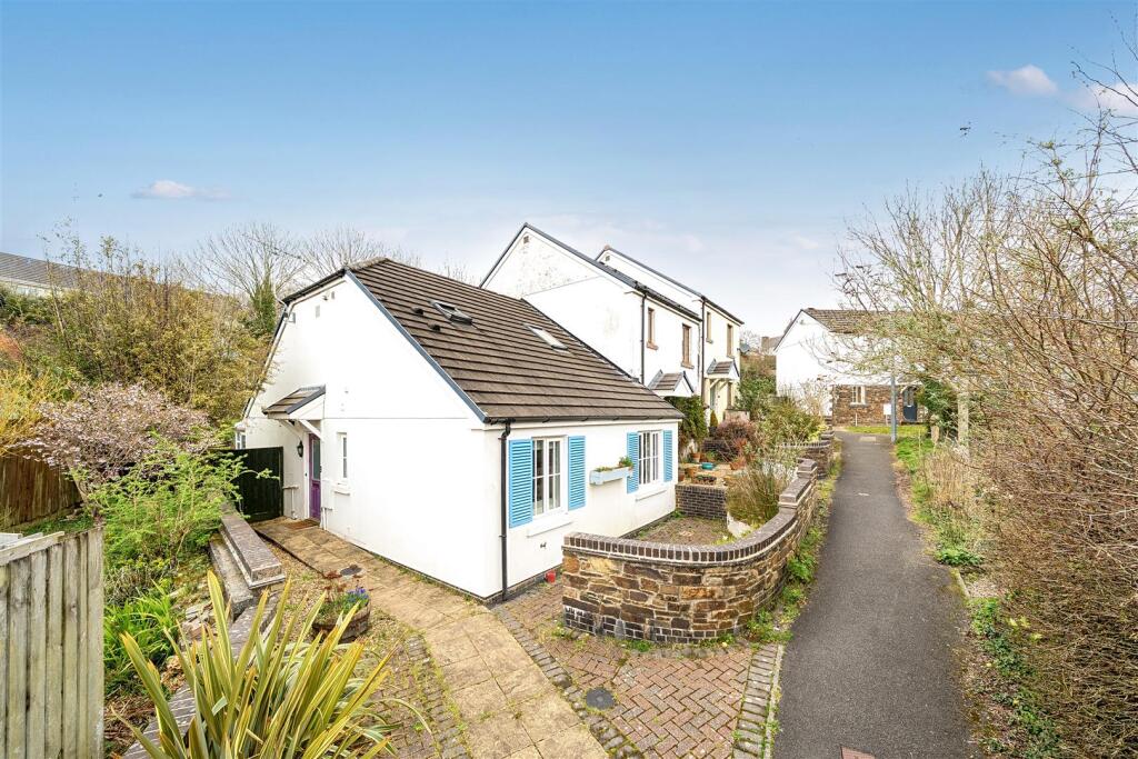 Main image of property: Gloweth, Truro