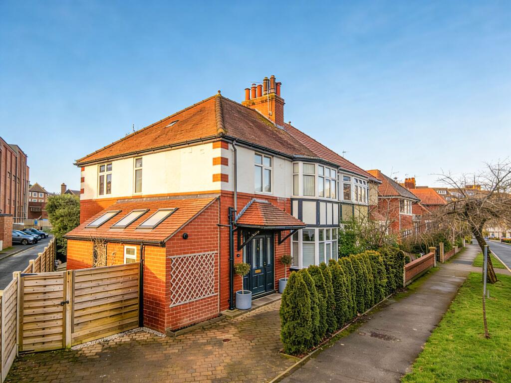 Main image of property: The Parade, Harrogate, HG1