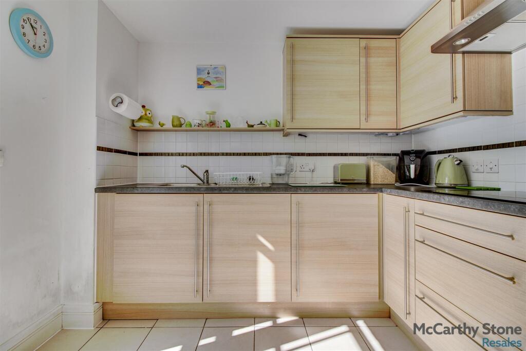 Additional image 8 of Peel Court, College Way, Welwyn Garden City, Hertfordshire, AL8 6DG