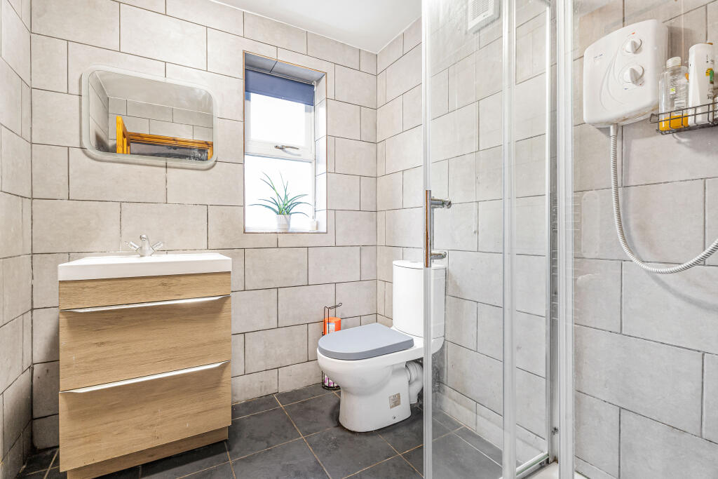 Additional image 15 of Rayfield, Welwyn Garden City, AL8