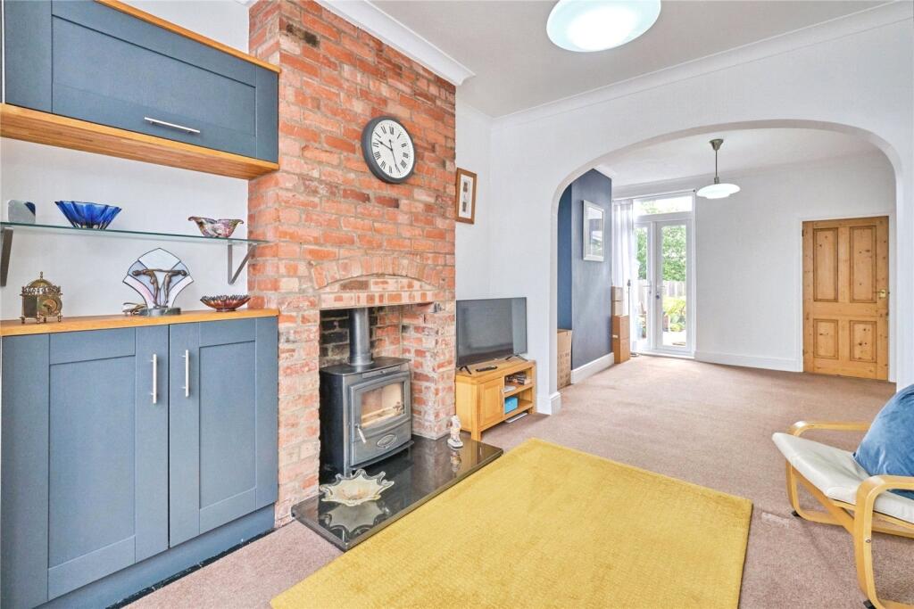 House in Wolverhampton, Penn - View 3