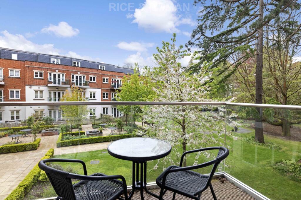 2-bed other on Cedar Lodge, Lynwood Village, £350,000