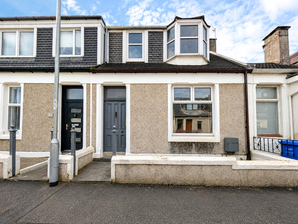 Main image of property: 6 Eglinton Place, Saltcoats, KA21 5DQ