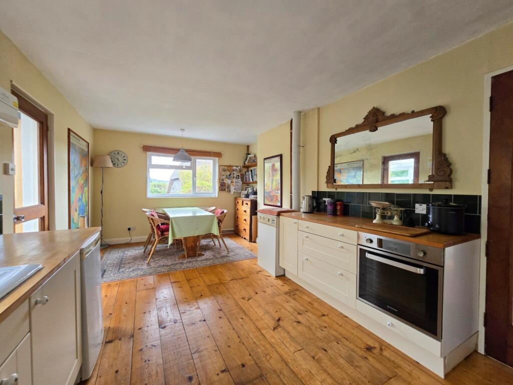 House in West Devon, Mary Tavy - More