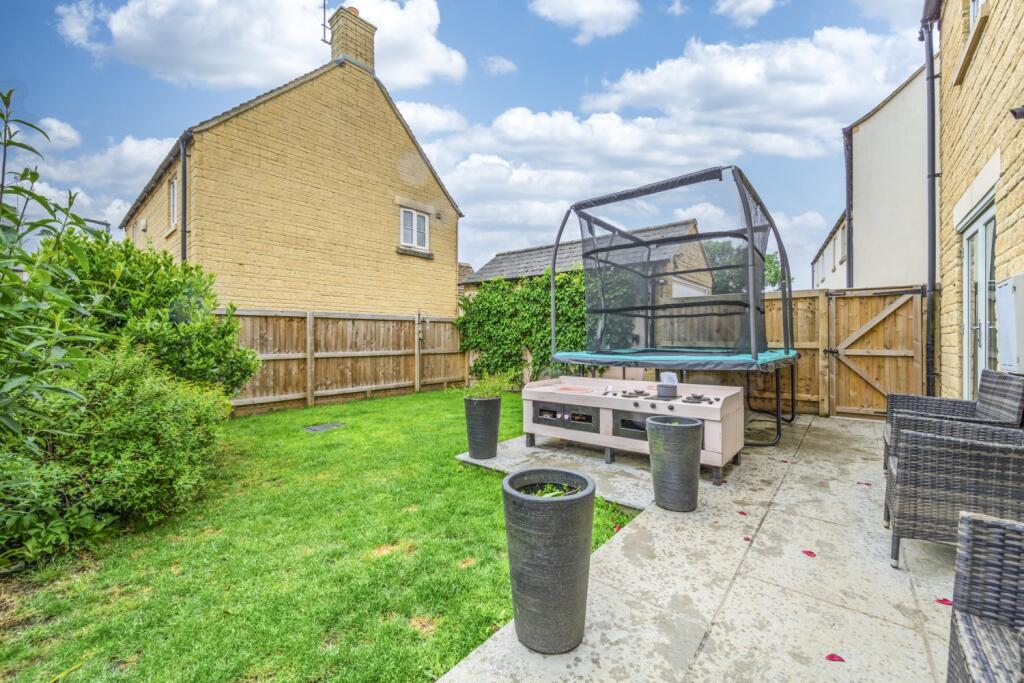 House in Cotswold, South Cerney - View 3