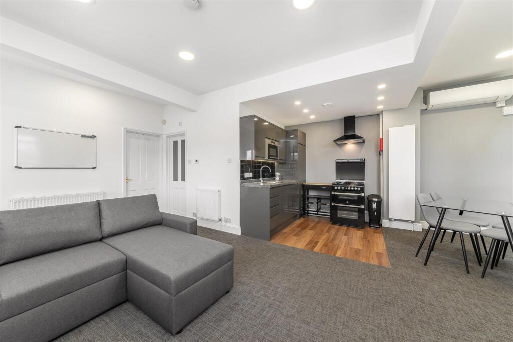 Main image of property: Manor Road, Ealing, W13