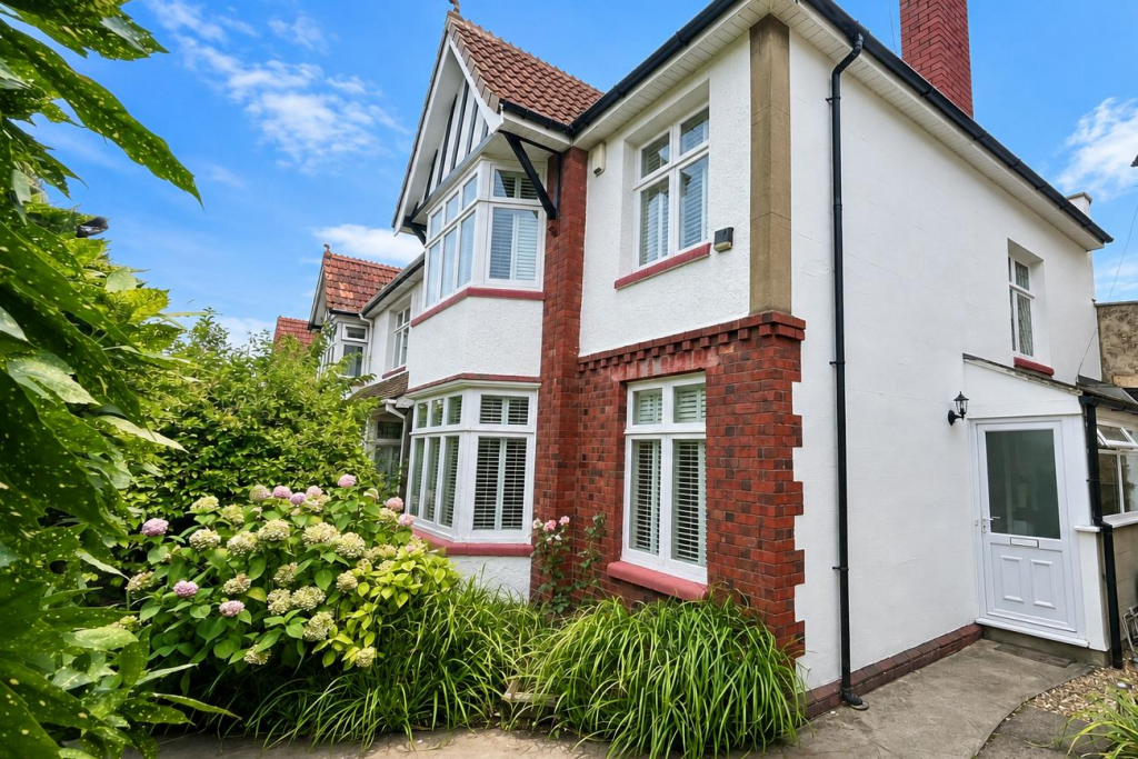 Main image of property: Edwardian family home on Henleaze Road, Bristol