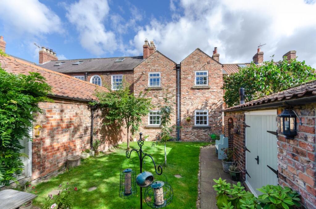 Main image of property: Main Street, Helperby