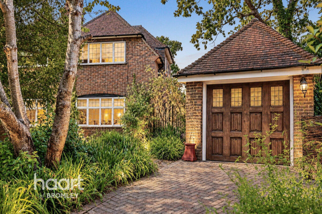 Main image of property: Selby Close, Chislehurst