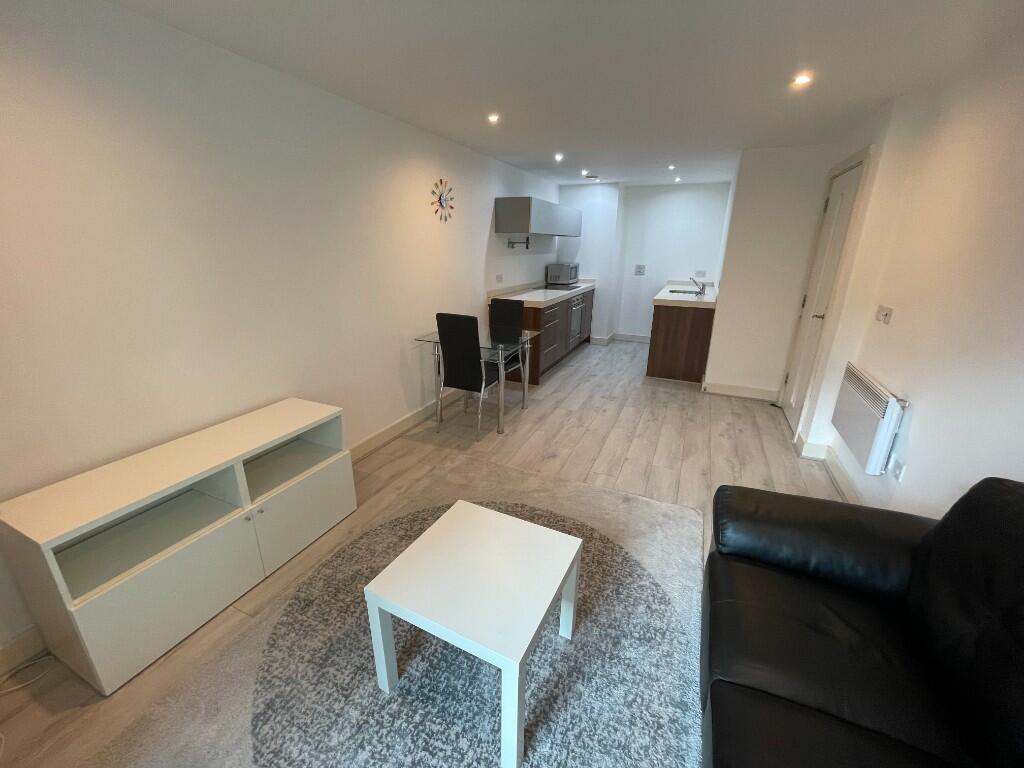Apartment in Birmingham - More