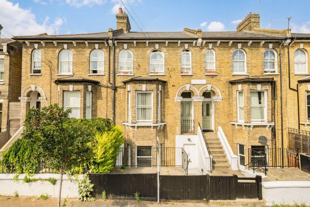 Main image of property: Ramsden Road, Balham