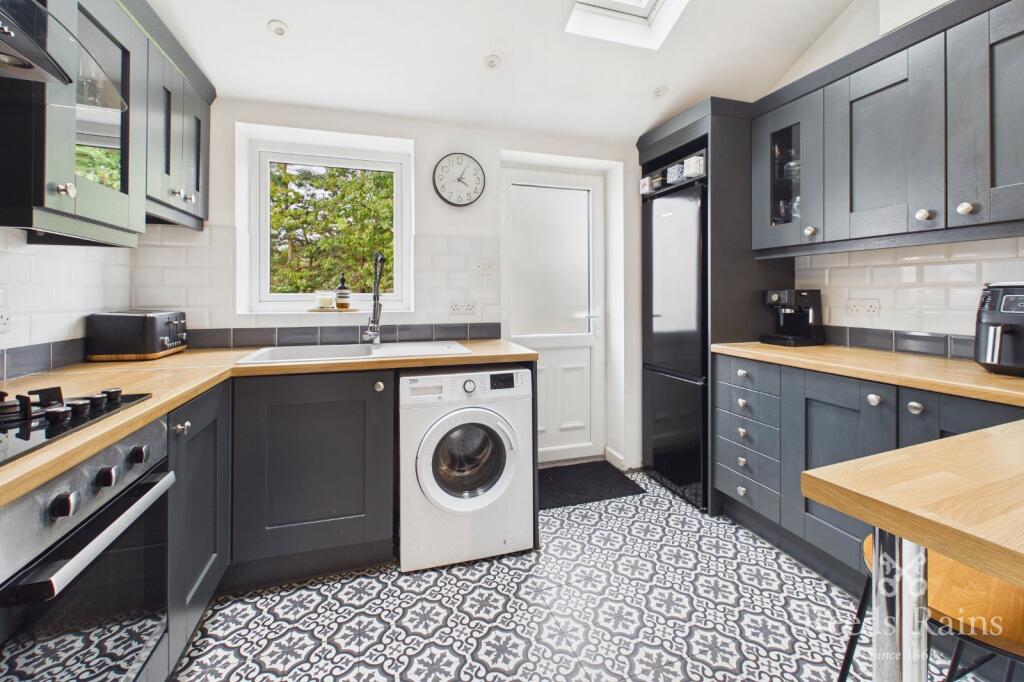 House in Macclesfield, Moss Rose - View 4