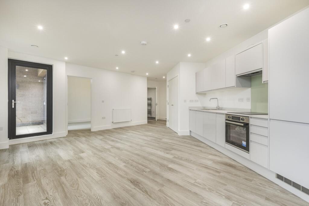 Main image of property: Medway Street Chatham ME4