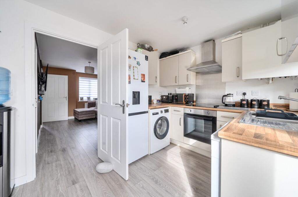 House in Milton Keynes - View 4