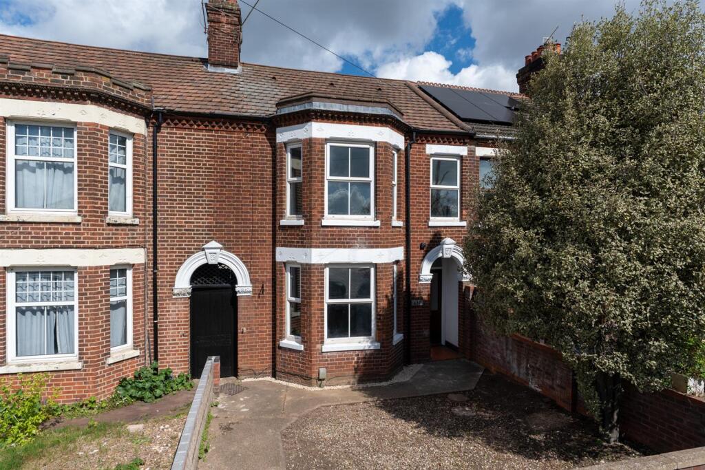 Main image of property: Earlham Road, Norwich, NR4