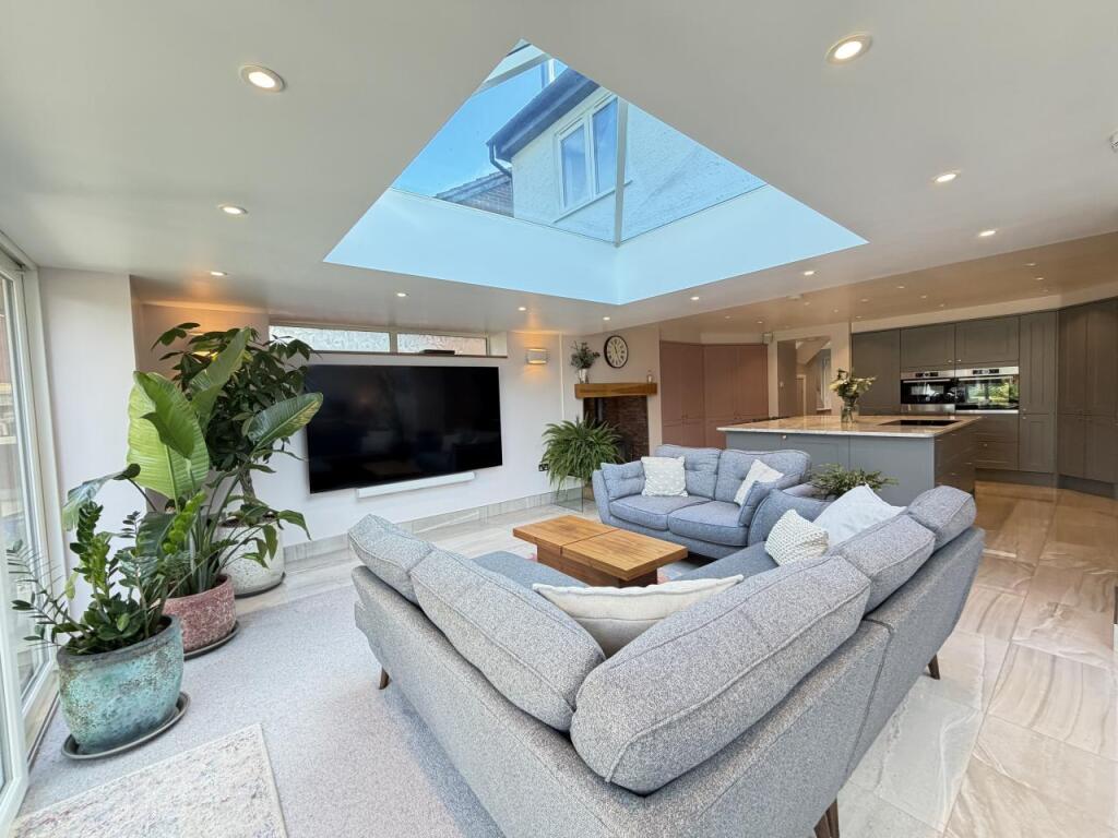 House in Leicester - View 5