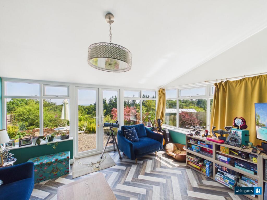 House in Llandudno, Brymbo - View 4
