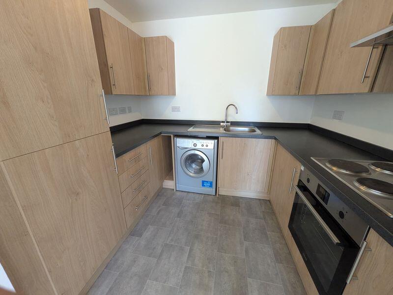 Apartment in Romford - View 2