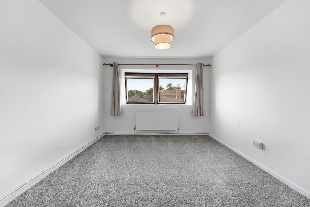 Apartment in London, Upton, Blendon - View 2