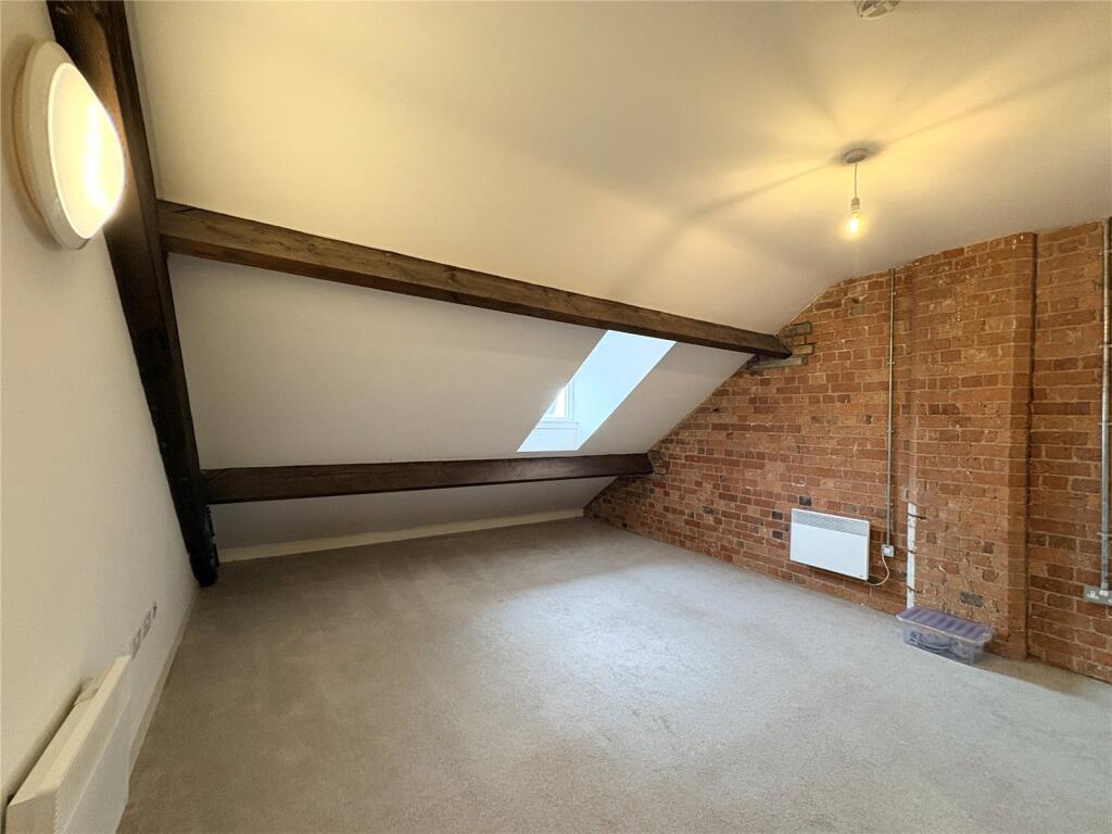 Apartment in Newark and Sherwood, Newark - More