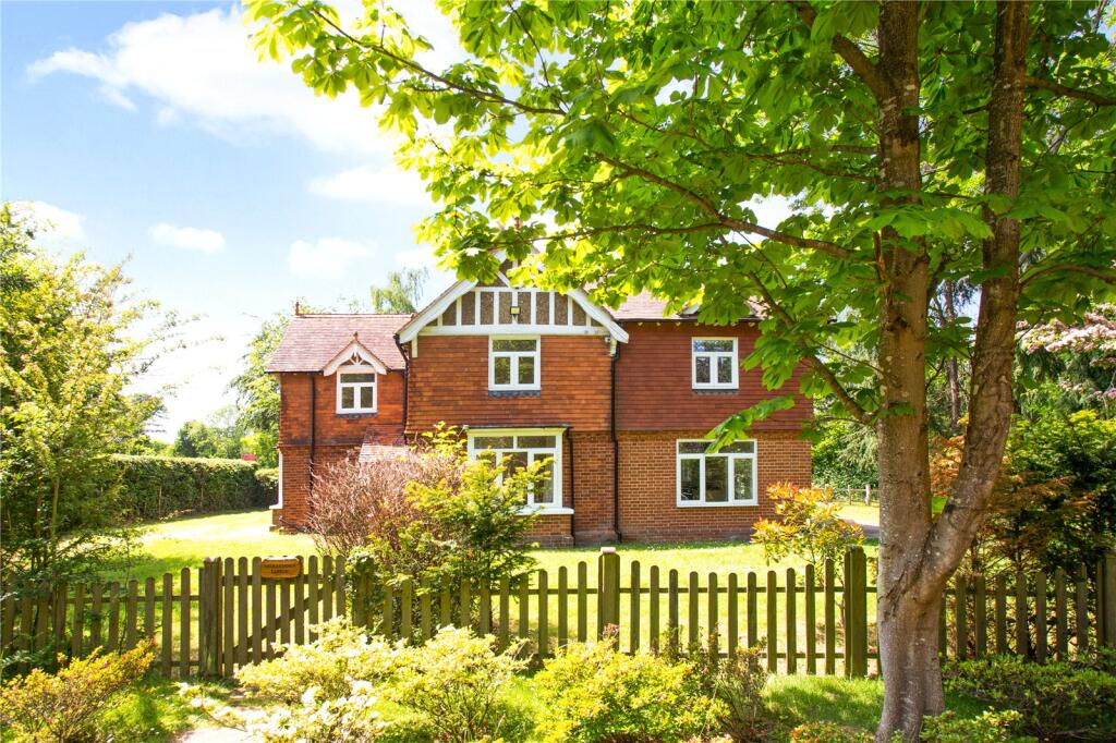 Main image of property: Brenchley Road, Horsmonden, Tonbridge, Kent, TN12