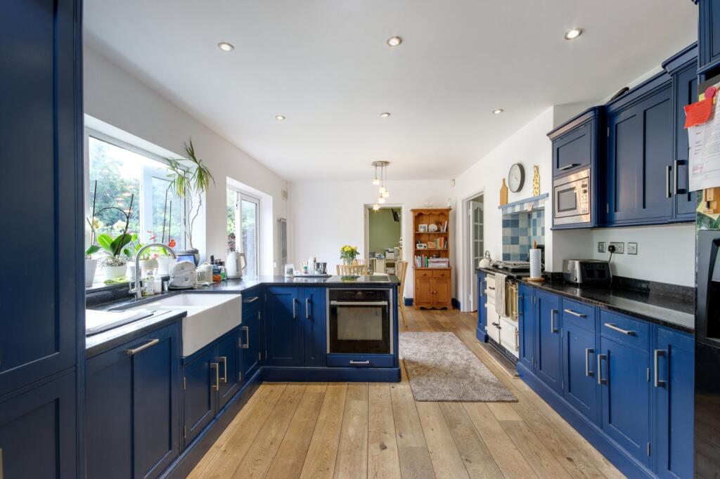 Tonbridge Road, Ightham, Sevenoaks, Kent, TN15 - View 5