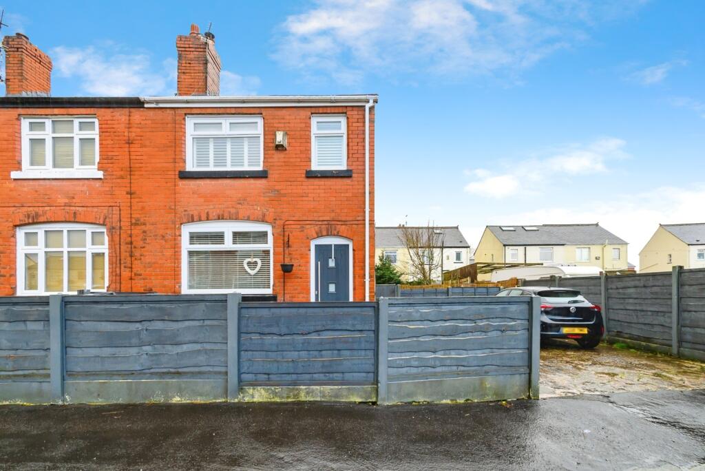 Main image of property: Gorton Grove, Worsley, Manchester, Greater Manchester, M28