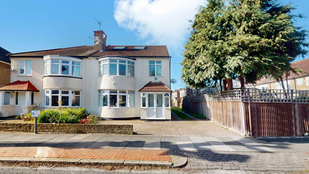 Main image of property: Vines Avenue, London, N3 2QD