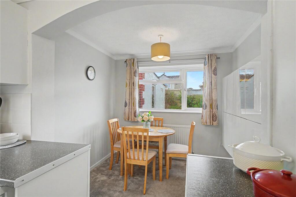 House in Swindon, Covingham - View 4