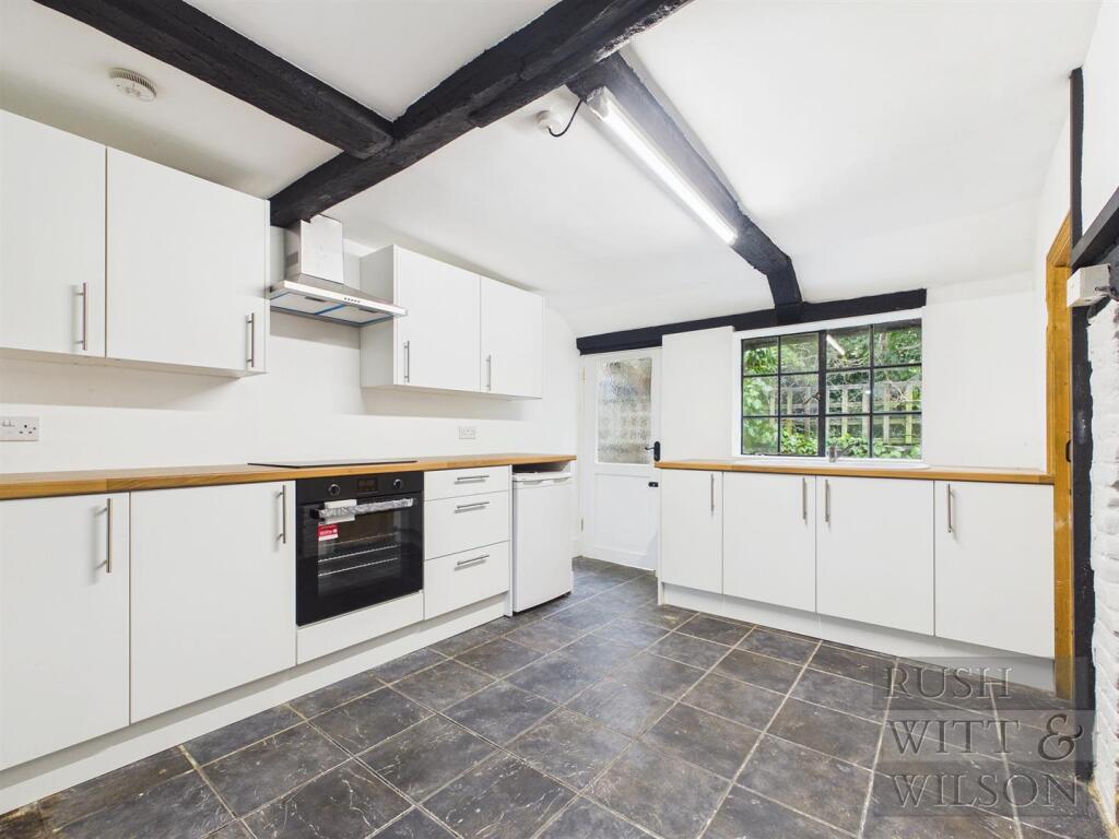 House in Tonbridge - View 5