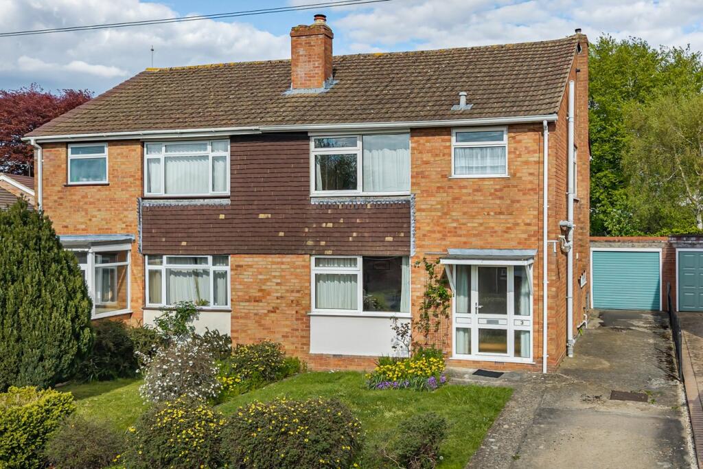 Main image of property: Giffard Way, Leckhampton , Cheltenham, GL53