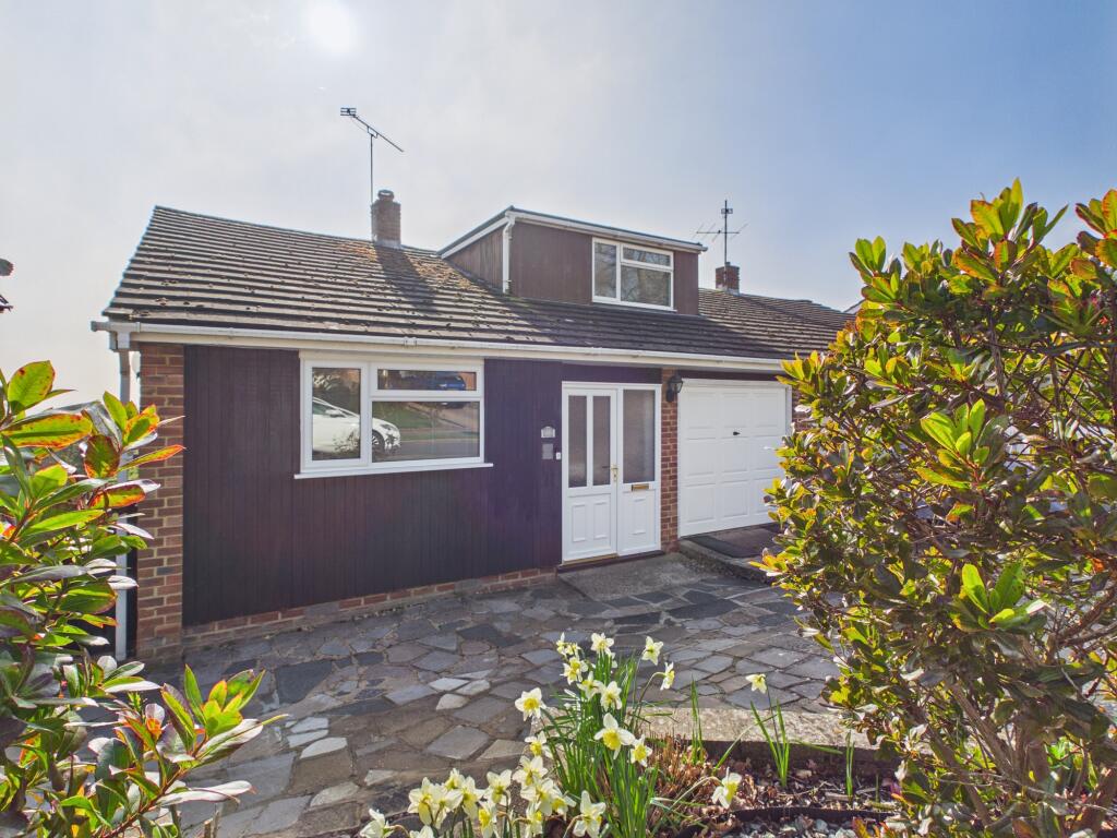 Main image of property: Mandeville Close, Tilehurst, Reading, RG30