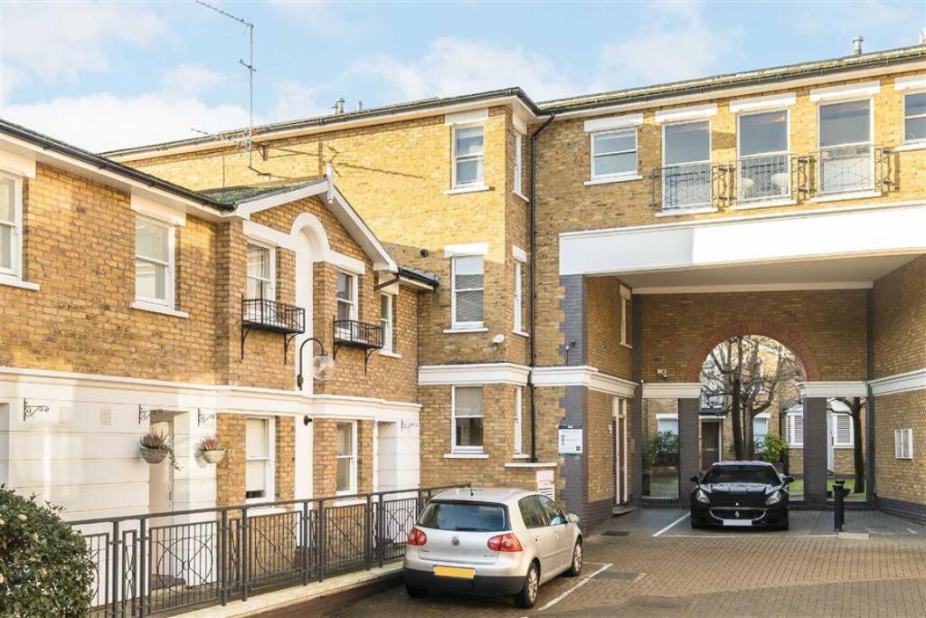 Main image of property: Hillgate Place, Clapham South