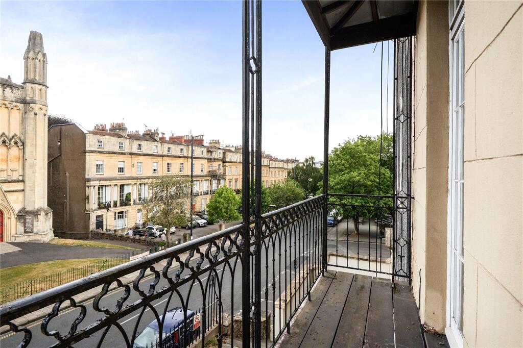 House in Bristol, Clifton Village, Clifton - View 2